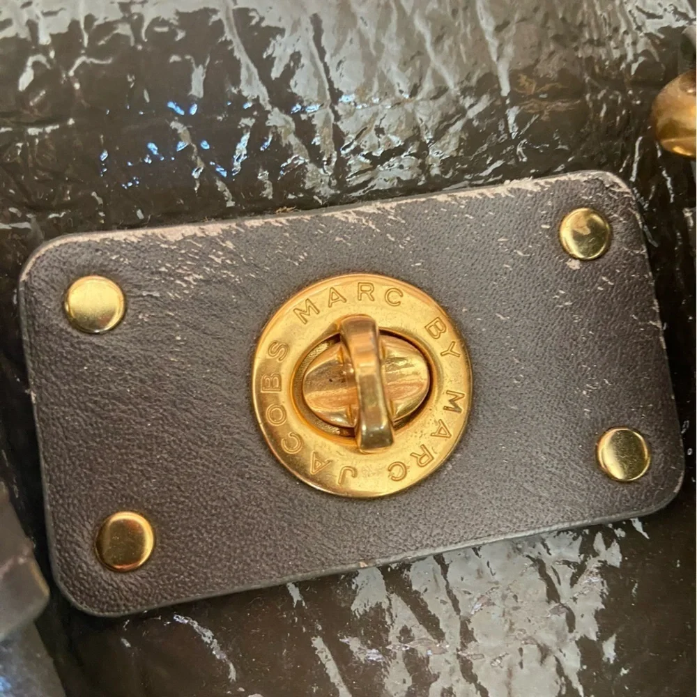 Vintage Marc Jacobs Pebbled Leather Turnlock Bag